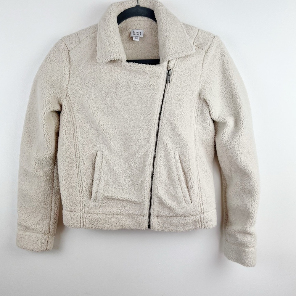Peyton Jensen Motto Styled Jacket in a Size XS.